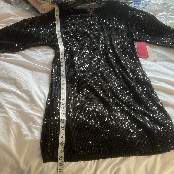 VINCE CAMUTO Dolman Dress - Picture 9 of 10